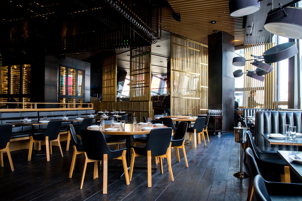 Restaurant dining